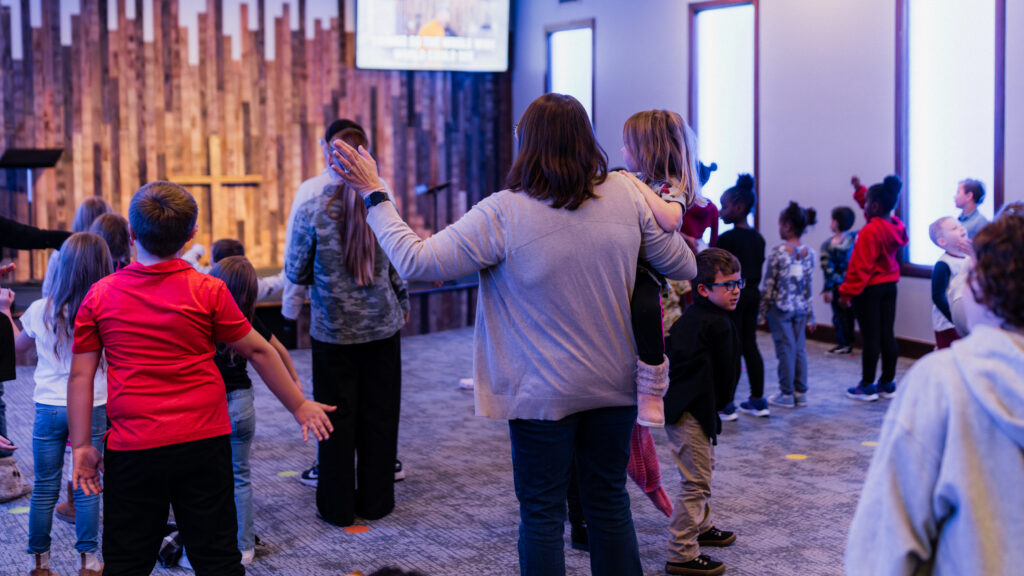 HopeElimKids GalleryImage4 1636x920 1