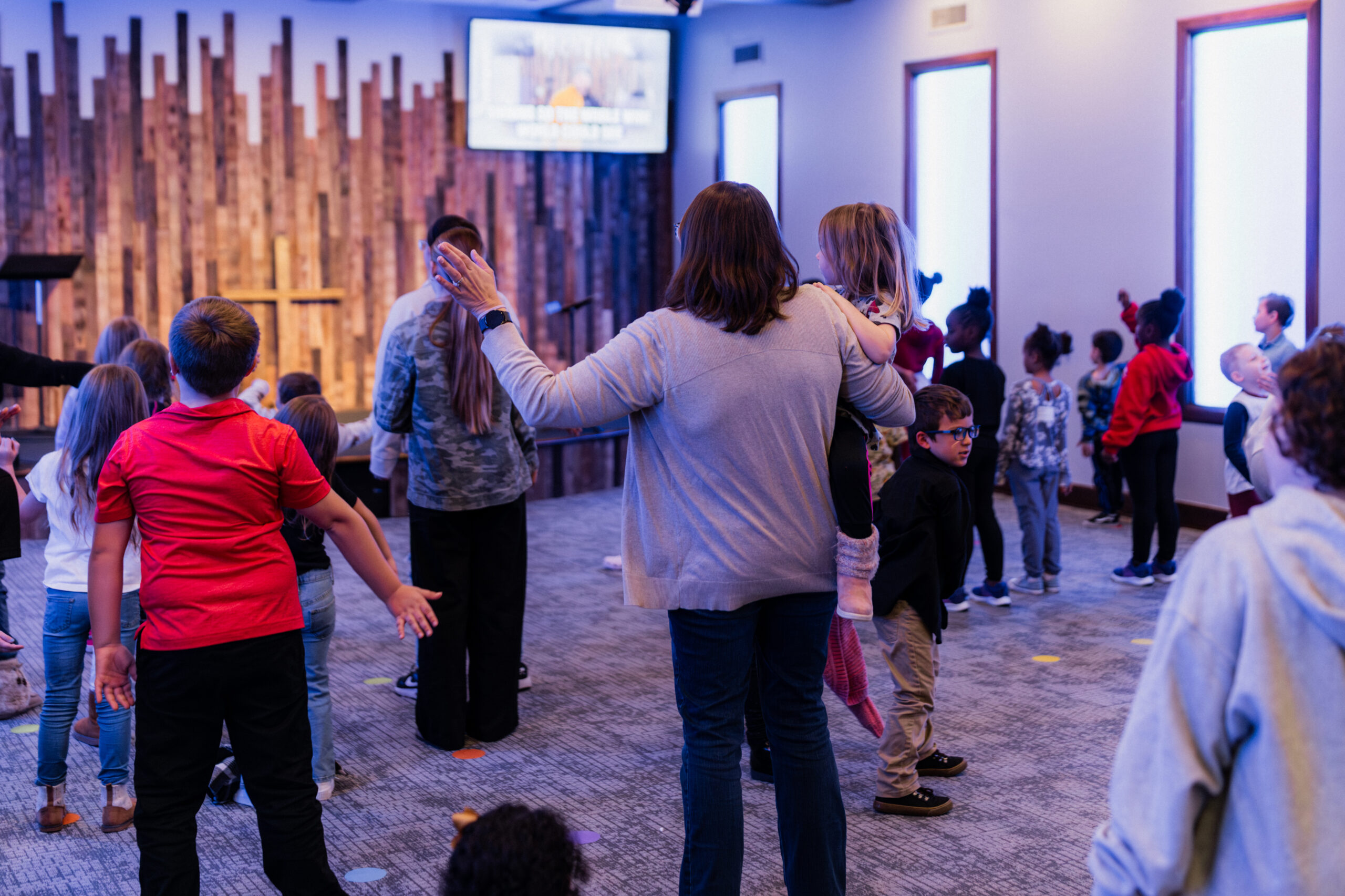 WeeklyServices ChildrensWorshipOptionsColumn 473x315 1
